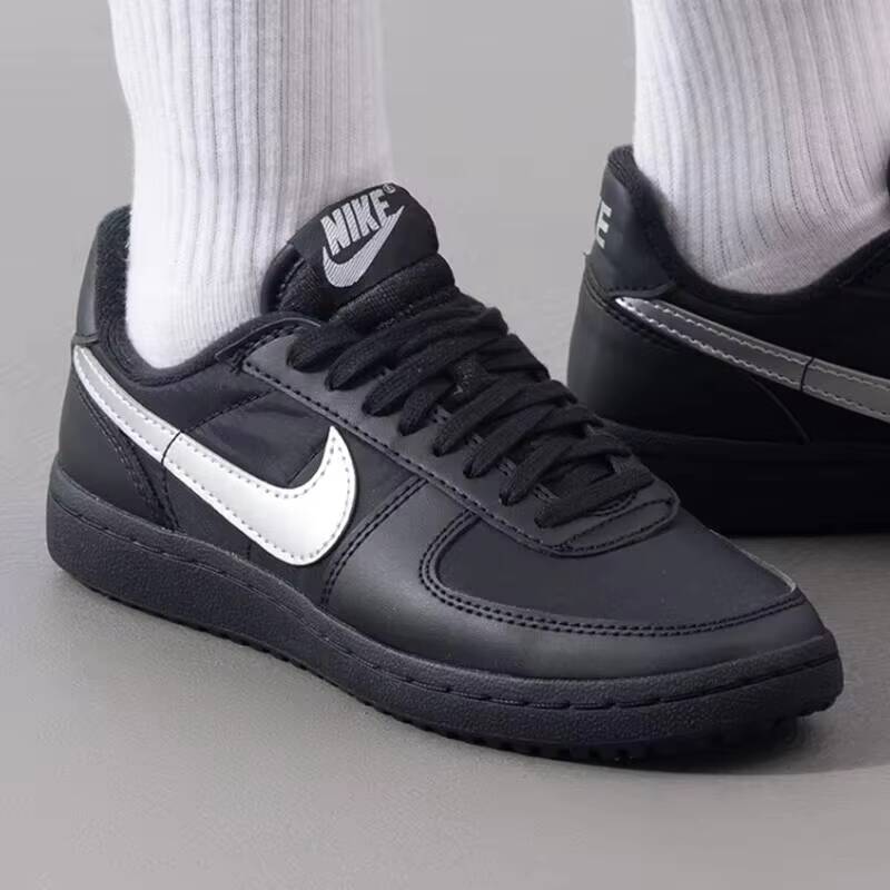 Yeni Nike Erkek ve Kadın Yeni  - Outdoor Sport Field incelemesi ve fiyatı